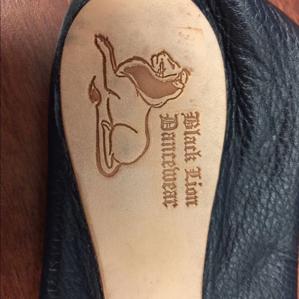 Women’s Irish dance shoes